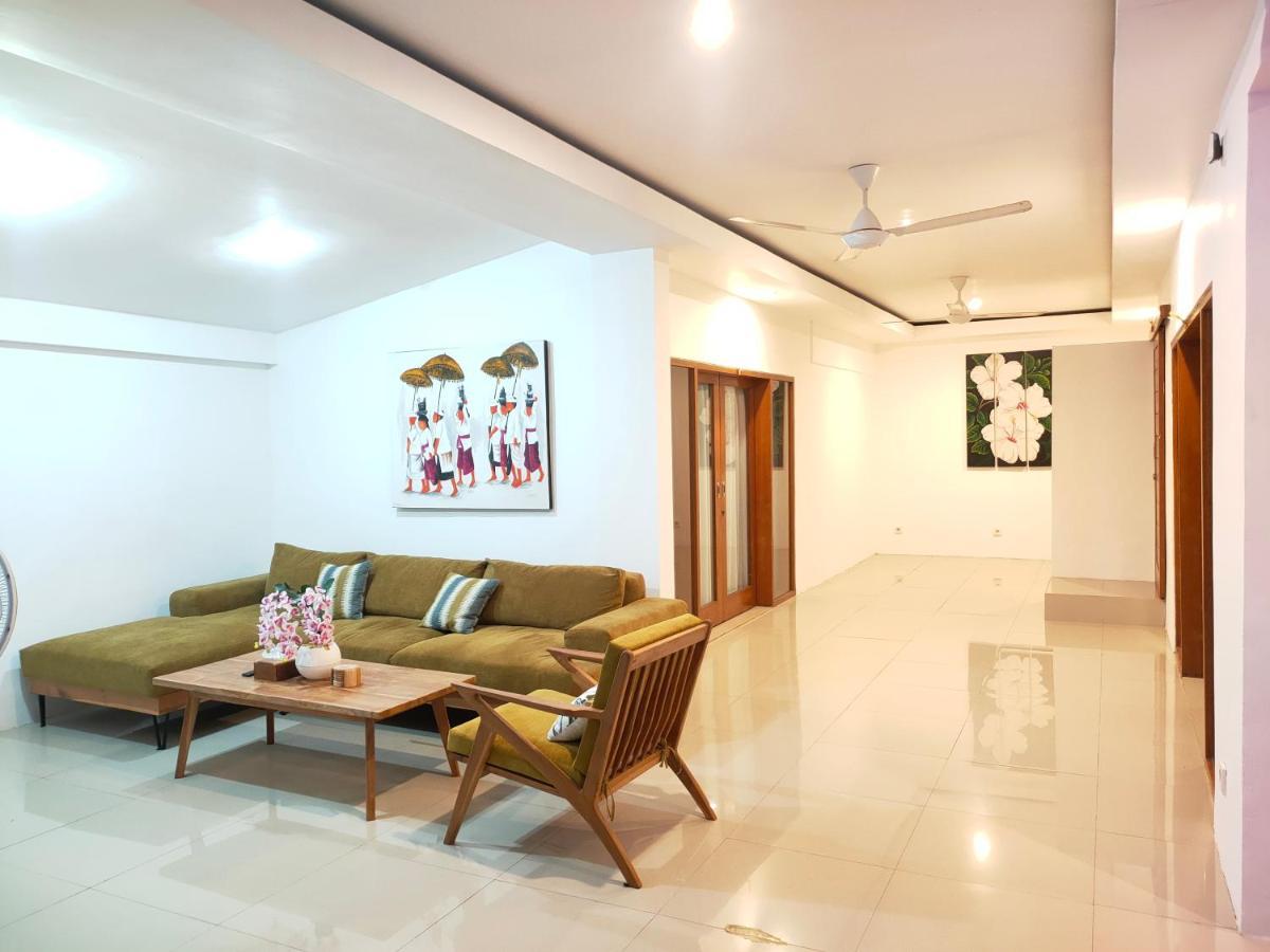 Villa Majegau 1 By Deasha Seminyak  Ngoại thất bức ảnh